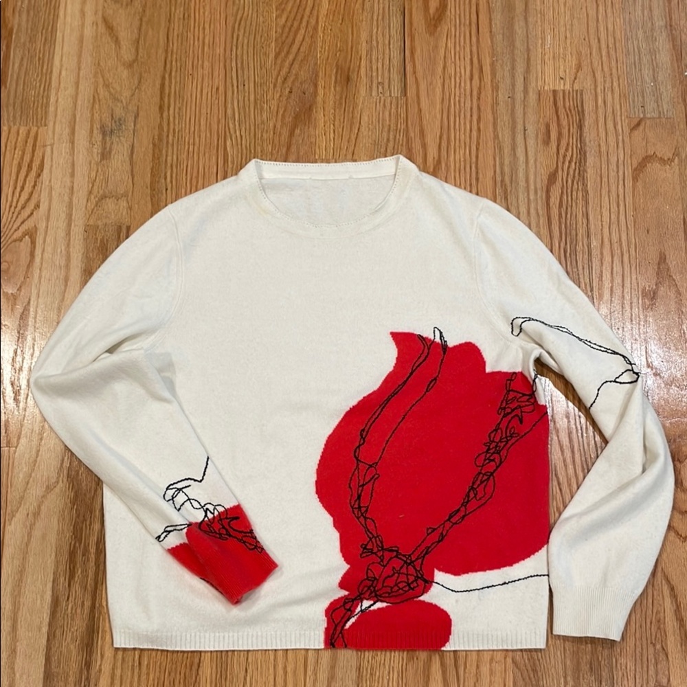 St John Women's cashmere cream and red sweater
